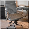 F25. Euro desk chair. 